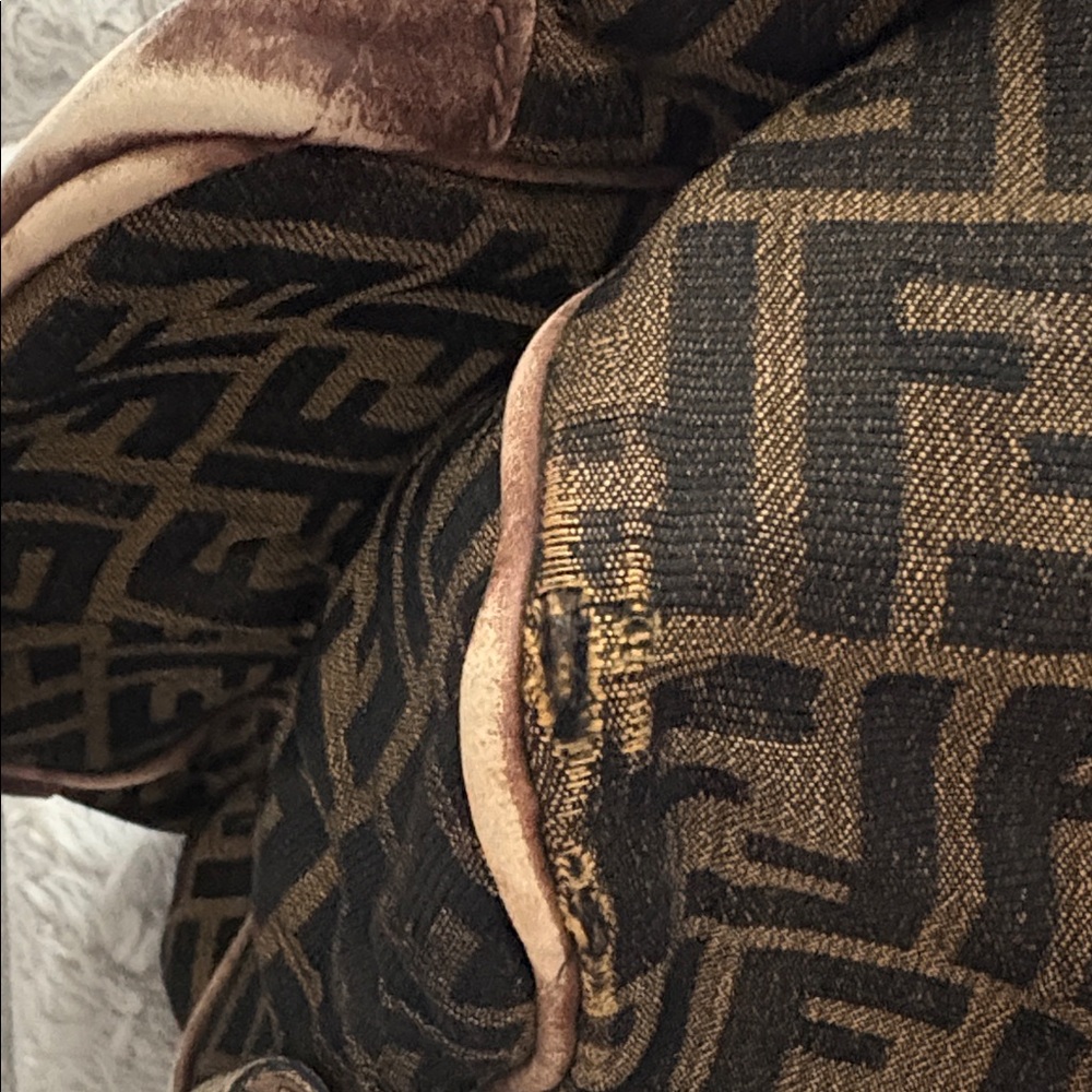 Fendi Monogram Black and Brown Duffel Bag - Picture 13 of 16